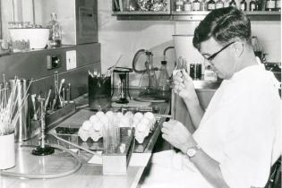Professor Frank Fenner in the laboratory. Australian National University Archives